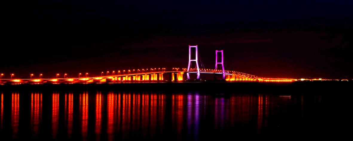 Surabaya-Madura Bridge, Surabaya